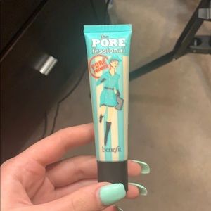 benifit Pore professional primer